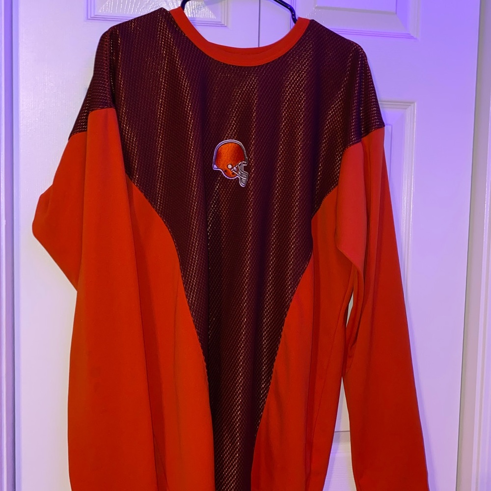 Multiple Pullovers - Picture 4 of 6